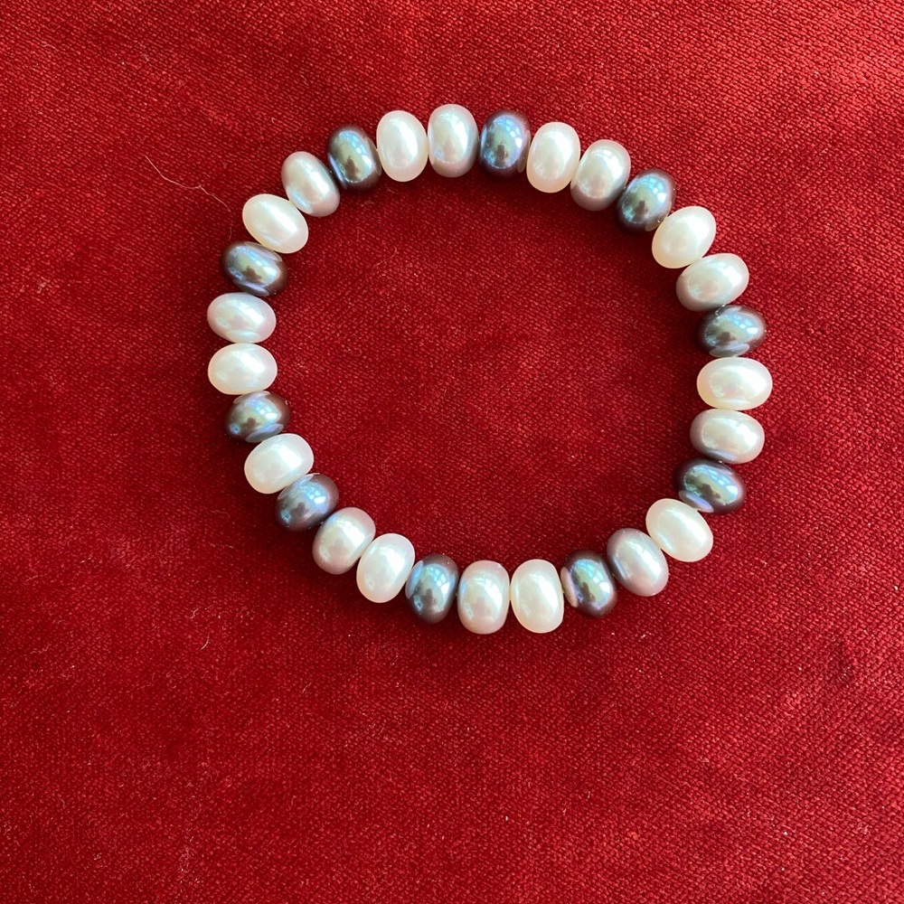 Honora White and Gray genuine PearlBracelet